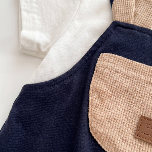 Conjunto Ursinho - T-Shirt & Jardineiras